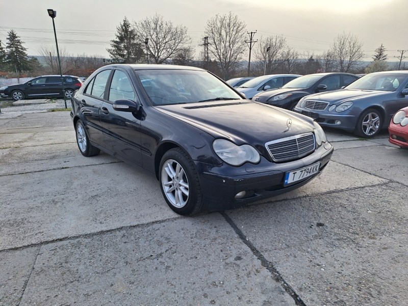 Mercedes-Benz C 200 2.2cdi